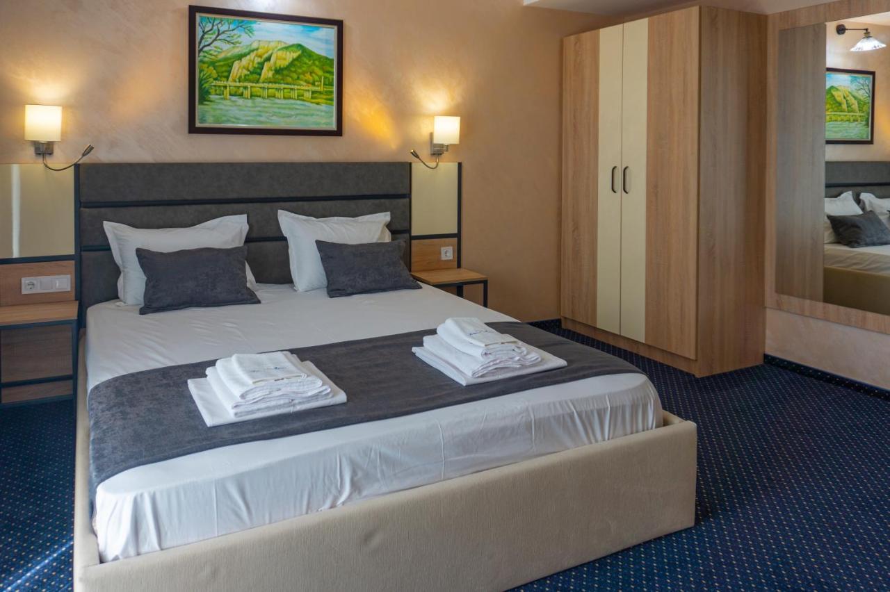 Хотел Ариел / Hotel Ariel Mizara Zewnętrze zdjęcie
