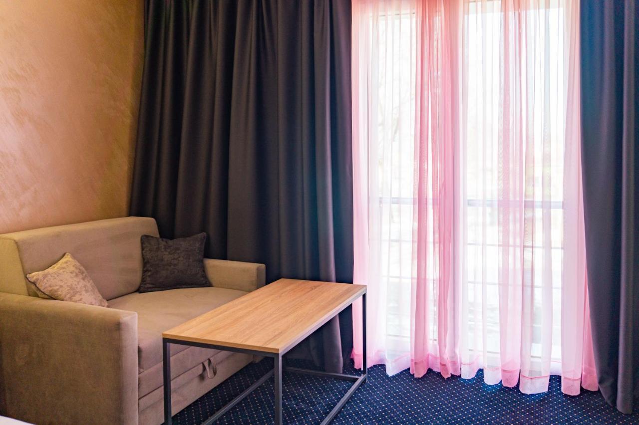 Хотел Ариел / Hotel Ariel Mizara Zewnętrze zdjęcie